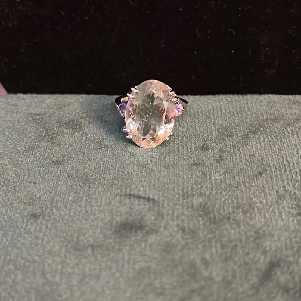 925 ring size 6 with aquamarine or green amethyst color stone vintage setting